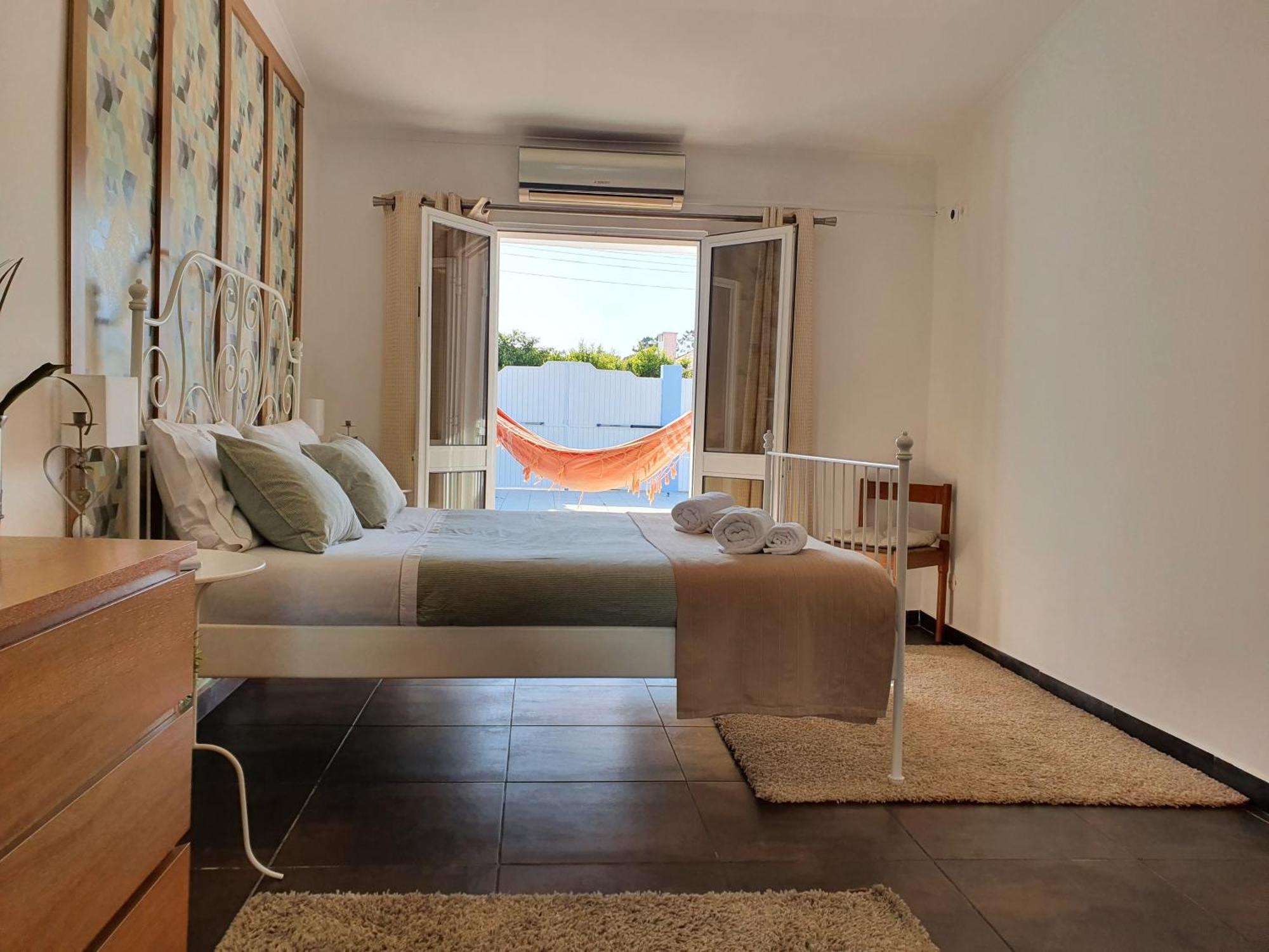 Moradia Familiar Piscina 5Min Praia By Host-Point Charneca  Buitenkant foto